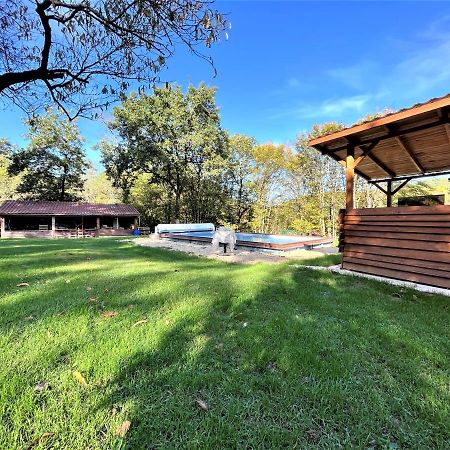 Chez Pascaline Bed & Breakfast Sarliac-sur-l'Isle Dış mekan fotoğraf