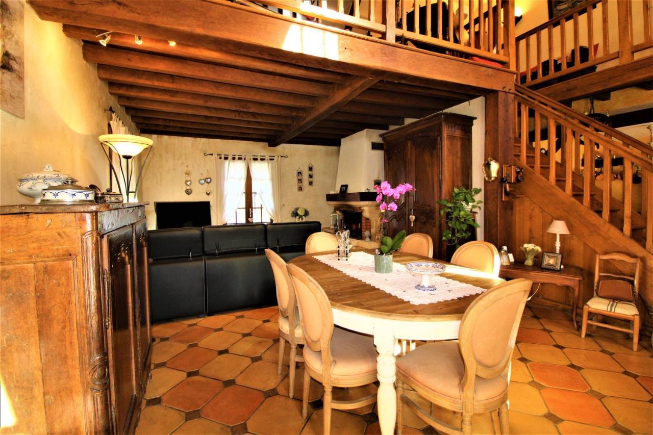 Chez Pascaline Bed & Breakfast Sarliac-sur-l'Isle Dış mekan fotoğraf