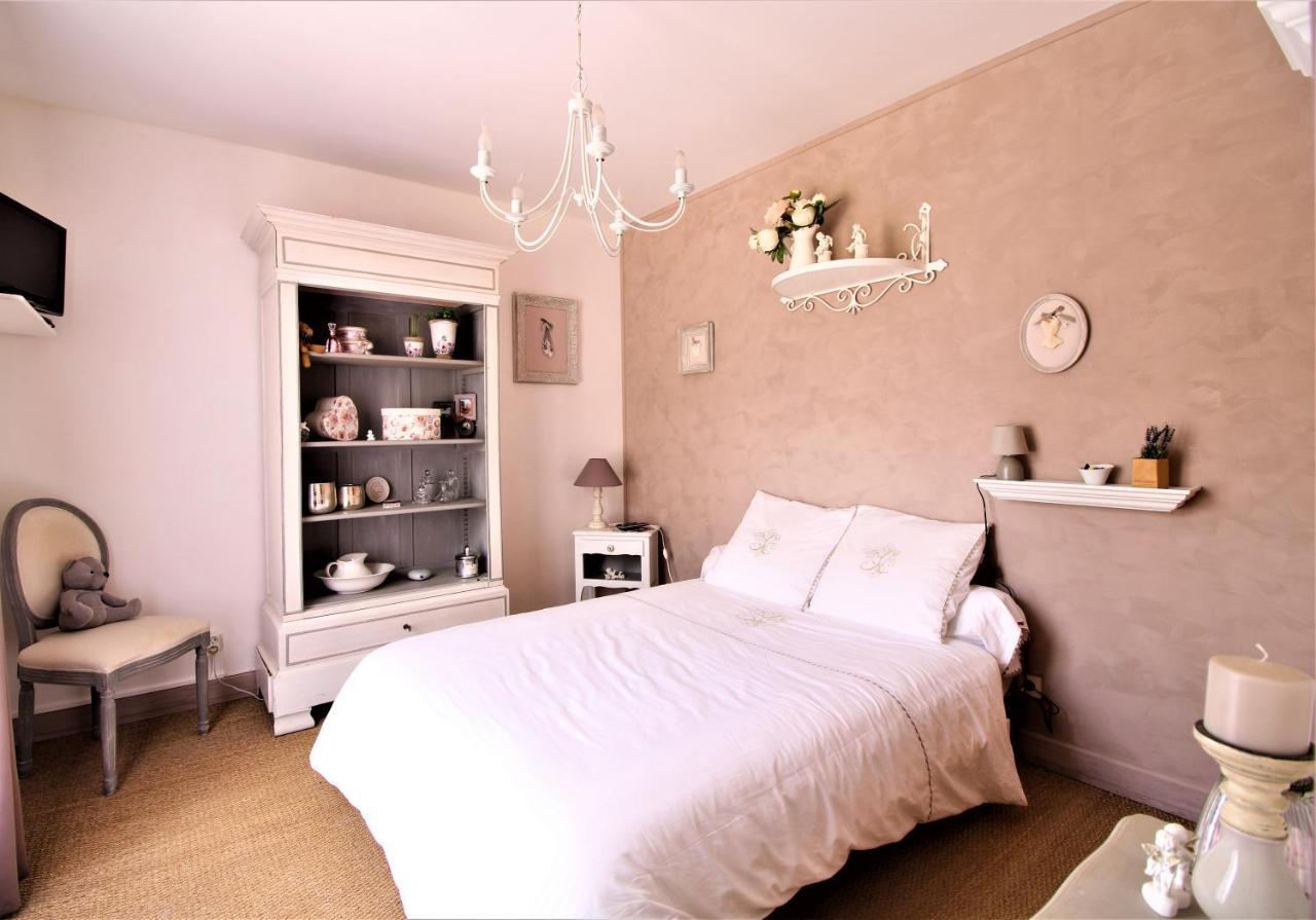 Chez Pascaline Bed & Breakfast Sarliac-sur-l'Isle Dış mekan fotoğraf