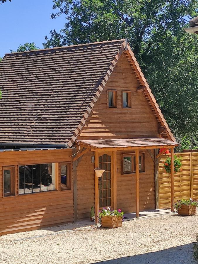 Chez Pascaline Bed & Breakfast Sarliac-sur-l'Isle Dış mekan fotoğraf